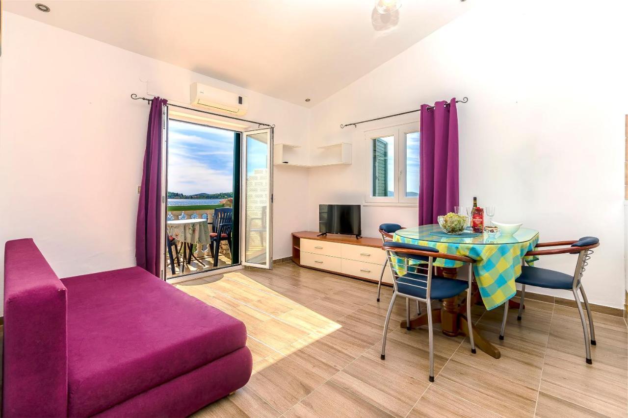 Nada Seaview Apartment