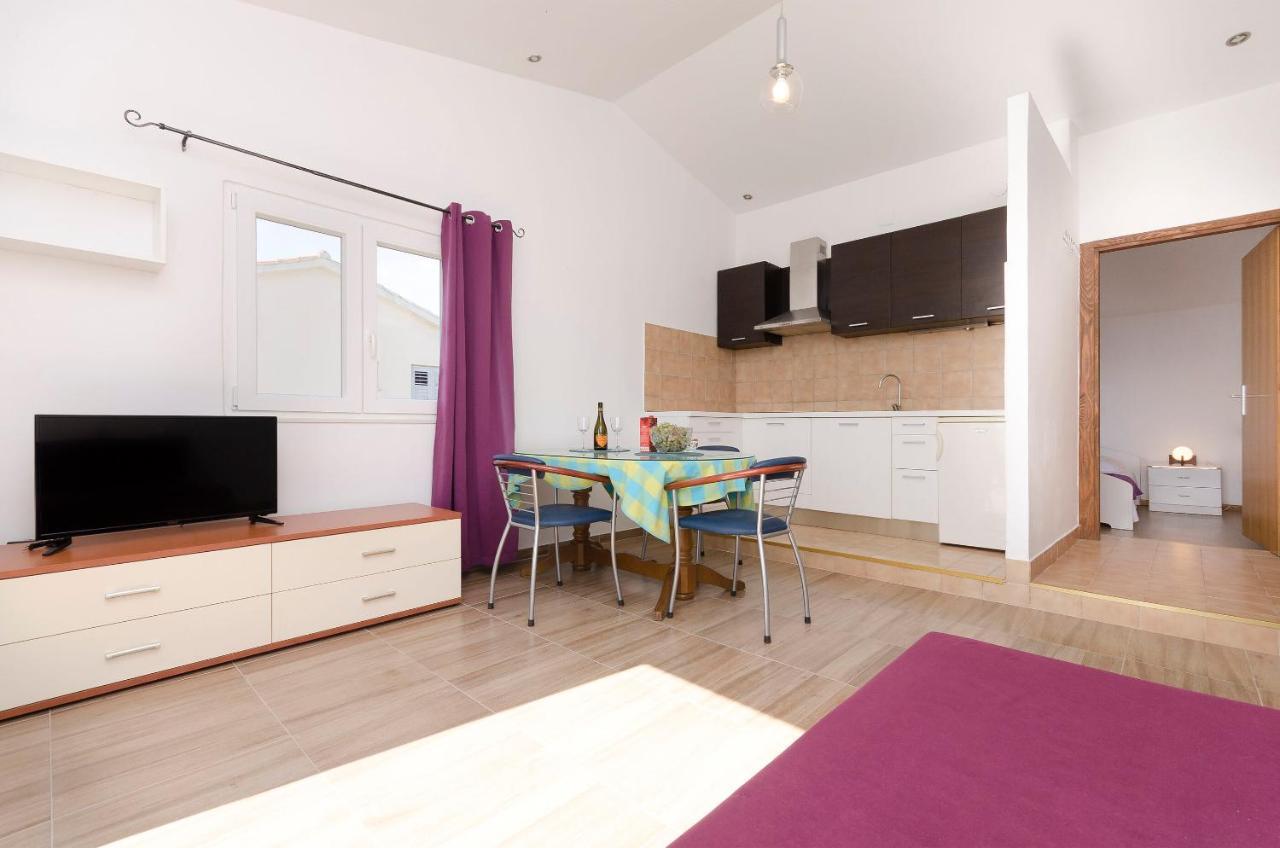 Nada Seaview Apartment Vodice