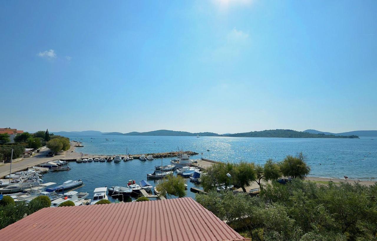 Apartment Nada Seaview *